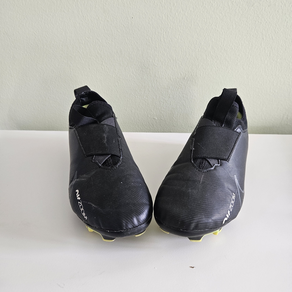 Boy's Soccer Cleats
